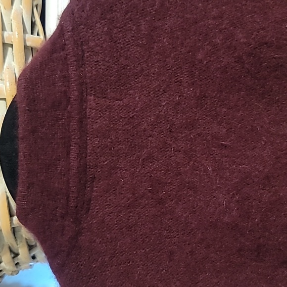 VTG Amelia Austin Sweater Women's Cardigan Burgundy Angora Rabbit Hair Blend - Picture 8 of 12